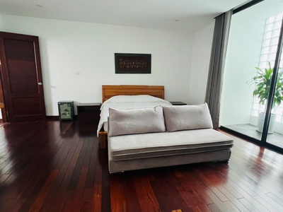 Bán tòa nhà 7 tầng siêu vip tây hồ lô góc 3 thoáng thu nhập gần 3 tỷ mỗi năm 0