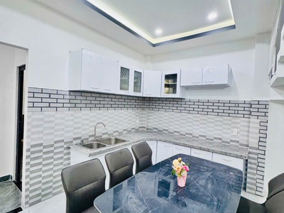 Bấn nhà 2 tầng ngã tư ga q12- chợ cầu đồng hẻm thông xe tải - diện tích sd 110m2- shr giá nhỉnh 4.x 2