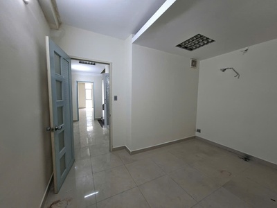 Phú nhuận - hẻm 8m - nguyễn kiệm - 3 tâng - 61m2 - giá 11.7 tỷ 2