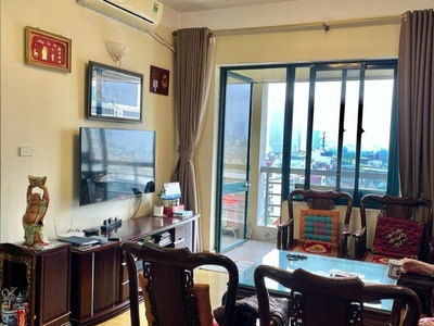 Vị trí kim cương, cc m3-4 nguyễn chí thanh 120m 3pn căn góc, 10.9 tỷ 1