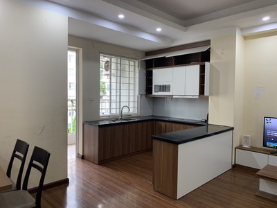 Cho thuê chung cư N08 Thành Thái, cạnh CV Cầu Giấy, 86m 2 phòng ngủ, đủ đồ 1