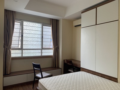 Cho thuê chung cư N08 Thành Thái, cạnh CV Cầu Giấy, 86m 2 phòng ngủ, đủ đồ 3