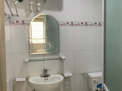 Cho thuê chung cư N08 Thành Thái, cạnh CV Cầu Giấy, 86m 2 phòng ngủ, đủ đồ 7