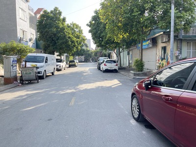 Bán lô góc Kinh Doanh 136m2 KĐT 31ha Trâu Quỳ - Mặt tiền rộng 23m, gần trung tâm hành chính Gia Lâm 0