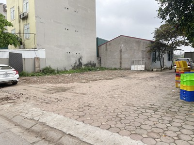 Bán lô góc Kinh Doanh 136m2 KĐT 31ha Trâu Quỳ - Mặt tiền rộng 23m, gần trung tâm hành chính Gia Lâm 5