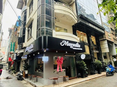 Cực Hiếm Lô Góc Mặt Hồ Trúc Bạch 5 Tầng Mặt Tiền 6M 45 Tỷ - 2 Mặt phố 0