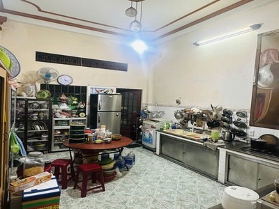 Giảm 3 tỷ  nhà mặt tiền shr 4 tầng đ.12m 200m2, vuông   đường số 28 gò vấp 1