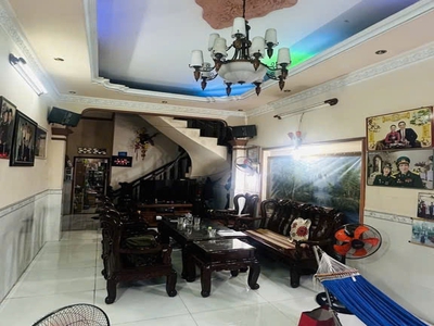 Giảm 3 tỷ  nhà mặt tiền shr 4 tầng đ.12m 200m2, vuông   đường số 28 gò vấp 2