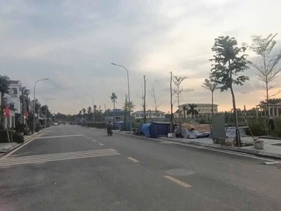 Bán đất vàng tại khu đô thị tàm xá - chính chủ cần bán đất 83m2 - đường kinh doanh 1