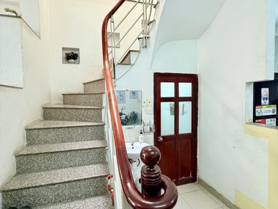 Bán nhà 2 tầng 57m2 hẻm gò dầu, sơn kỳ tân phú, sổ hồng, giá hời, gọi xem ngay. 1