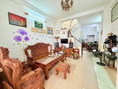 Bán nhà 2 tầng 57m2 hẻm gò dầu, sơn kỳ tân phú, sổ hồng, giá hời, gọi xem ngay. 2