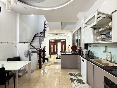 Bán nhà 4 lầu đi bộ tới cv làng hoa hẻm 347 lê văn thọ ngang 4.5m 81m2 sổ a4 9 tỷ hơn. 2