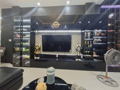 Nhà hxh đường âu cơ quận tân bình phường 10 cũ. 1