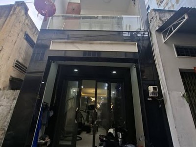 Nhà hxh đường âu cơ quận tân bình phường 10 cũ. 0