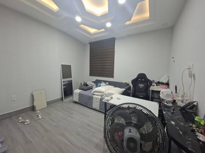 Nhà hxh đường âu cơ quận tân bình phường 10 cũ. 3