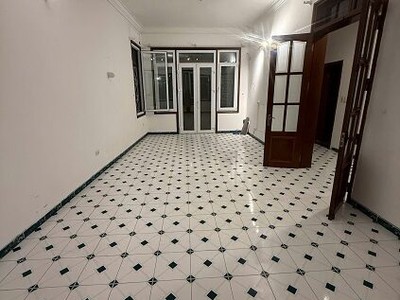 Chính chủ cho thuê nhà nguyên căn ngõ 29 võng thị, tây hồ, hà nội 4