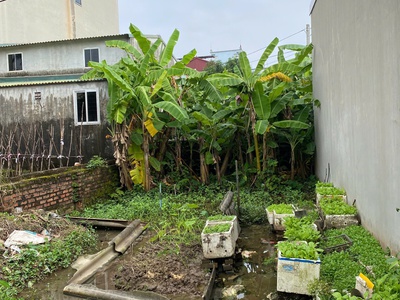 Bán đất lại đà, đông hội, đông anh, hồ điều hoà,hàng xóm vin,oto,ngõ thông 58m 1