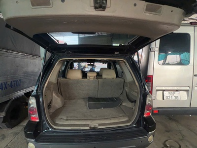 Ford Escape 2004 2.3 AT - 365000 km 1