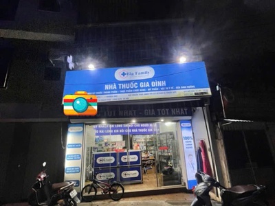 Bán nhà nguyễn văn linh. 31,5m . mặt đường kinh doanh . view hồ, ô tô tránh . nhiều tiện ích , tầng 2