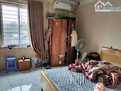 Tập thể Khương thượng 38m2/70m2 lô góc 2 ngủ giá chỉ nhỉnh nhẹ 4 tỷ. 2