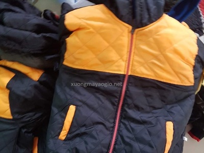 Xưởng may áo khoác làm từ thiện áo gió từ thiện 2