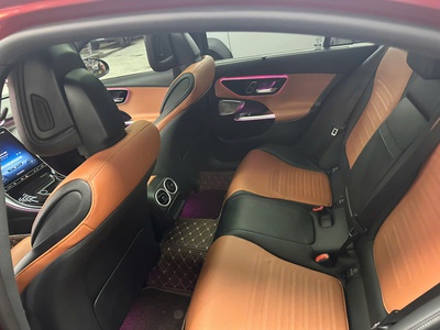 Mercedes-Benz C300 AMG sản xuất cuối 2021, đăng ký 2022 3