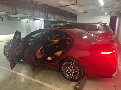 Mercedes-Benz C300 AMG sản xuất cuối 2021, đăng ký 2022 4