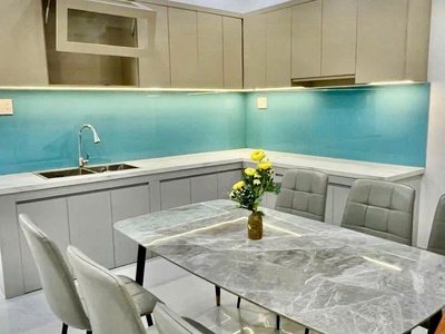 Nhà mới dt khủng 4mx17m 1 lầu full nội thất cao cấp TCH10 q12 5