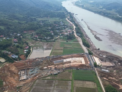 650 triệu có ngay lô đất 2 mặt tiền ven sông Đà hùng vỹ tại Kỳ Sơn, Hoà Bình 3