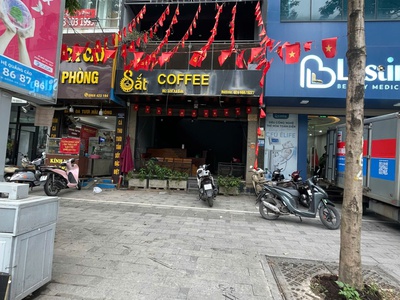 Cho thuê mặt bằng kinh doanh phố Xã Đàn 2