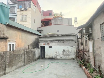 Chính chủ bán gấp đất vàng ngõ 210 hoàng quốc việt giá chỉ bằng 1 chung cư nhỏ, lợi ích gấp bội 0