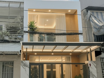 Nhà nợ hậu shr 2 tầng hxh 149m2, lô góc quang trung qv s 1