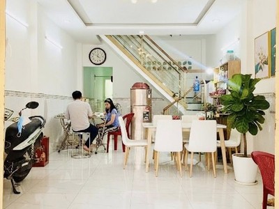 Hẻm xe hơi thông giáp q11, tân bình nhà 2 tầng 121m 5pn nhỉnh 9 2