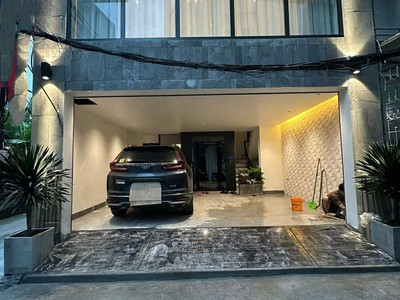 Bán nhà lô góc ngọc thuỵ, 50m x 7 tầng, mặt tiền 6.2m, gara, full nội thất 0