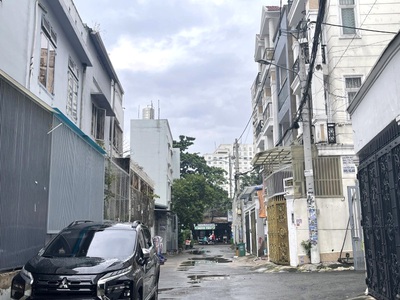 Nhà hiếm gần giga mall phạm văn đồng 59m , hẻm xe hơi, khu vip bên sông hiệp bình chánh giá 5.5 1