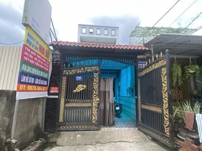 Khách sạn 10 phòng thu 45tr/tháng giá chỉ 7,x tỷ 2