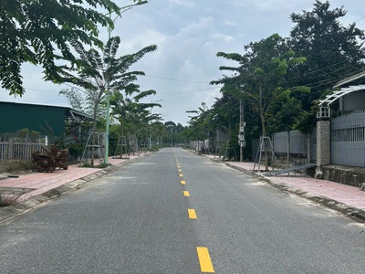 Bán 5m x 42m đất odt đường nguyễn hữu cảnh - lagi giá rẻ 1.4 tỷ 4