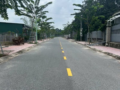 Bán 5m x 42m đất odt đường nguyễn hữu cảnh - lagi giá rẻ 1.4 tỷ 0