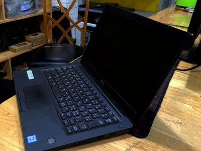 Laptop Dell Latitude E7290 Core i5-8250U Ram 8GB SSD 256GB VGA ON Màn 12.5 Inch Máy Đẹp 4