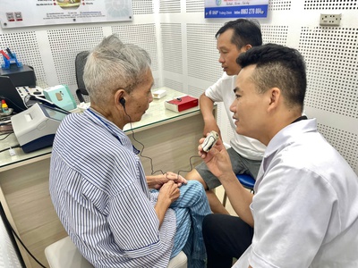 Unisound   Máy trợ thính có dây dễ dùng, âm thanh rõ ràng, giá hợp lý 1