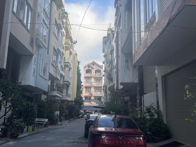 Bán nhà 5 tầng mặt tiền 5m khu dân cư cao cấp 81 Thiên Lôi, gần chợ Đôn. 0