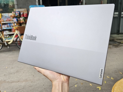 Lenovo Thinkbook 16 G7 R7-8745 32GB/1TB 2.5k 120hz 1