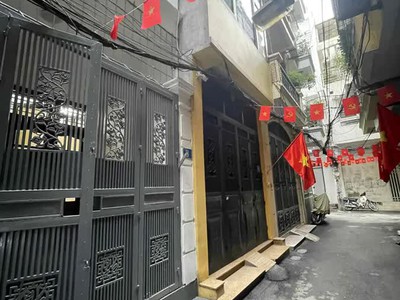 Phân lô - morning đỗ cửa - dân xây chắc chắn - 2 thoáng trước sau  10.9 tỷ 1