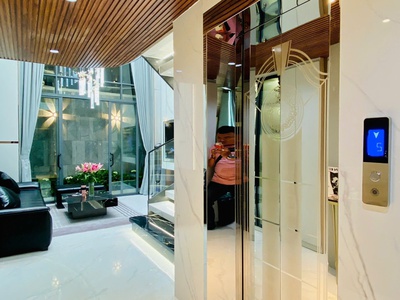 Nhà đẹp 6 tầng lung linh hẻm 317 thống nhất ngang 4.2m 67m2 km t.máy gần lotte 13 tỷ hơn 3