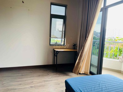 Cho Thuê Căn Hộ 30m    Ban Công Thoáng Mát   Tách Bếp Riêng 3