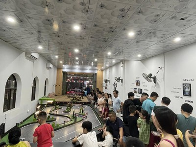 Cần sang lại mặt bằng rc playzone set up sẵn, vào là kinh doanh ngay 1