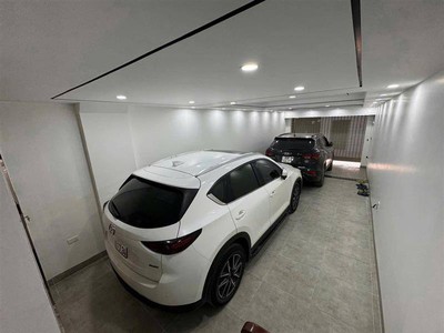 Bán nhà phố trạm   long biên - 60m ,7 tầng thang máy, gara ô tô, kinh doanh - 19.x tỷ, ô tô tránh 1