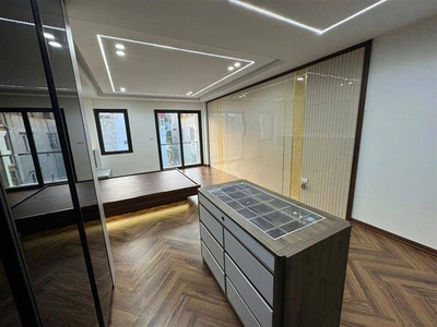 Bán nhà phố trạm long biên - 60m ,7 tầng thang máy, gara ô tô, kinh doanh - 19.x tỷ, ô tô tránh 2