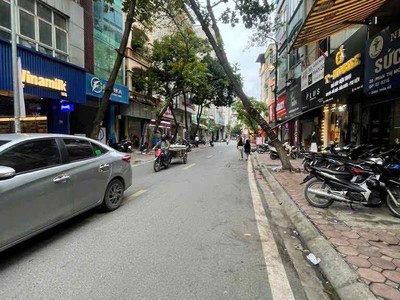 Bán tòa nhà thanh xuân 190mx9 tâng, thang máy, tầng hầm, mặt tiển 14m 160 tỷ. 0