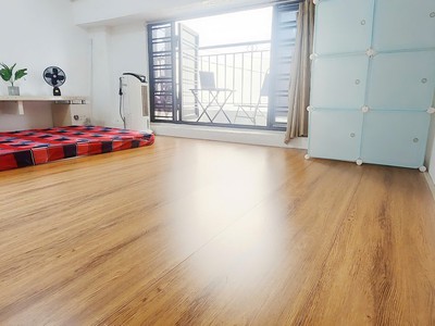 Chính chủ cho nữ thuê phòng ban công giá rẻ ở 1-2 ng, đi bộ Aeon, lối đi riêng, giờ giấc tự do 0